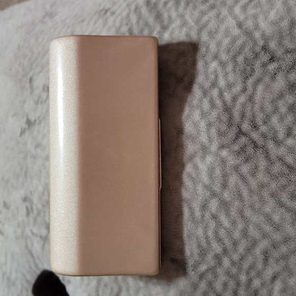 Gold bebe glasses case - Picture 2 of 3